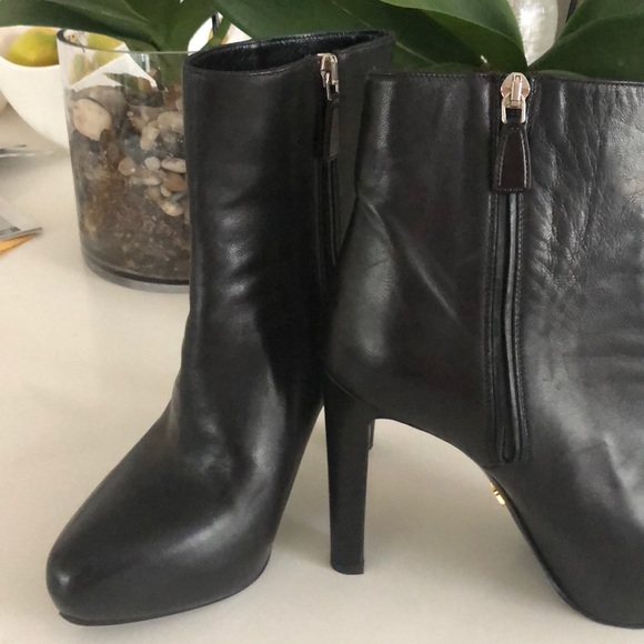 Prada ankle Boots - Picture 2 of 4